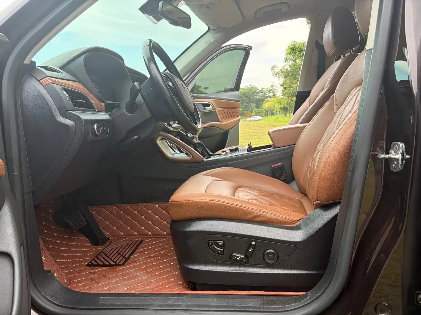 Borgward BX7 2019 2018 28T 2WD Luxury 5-Seater China V