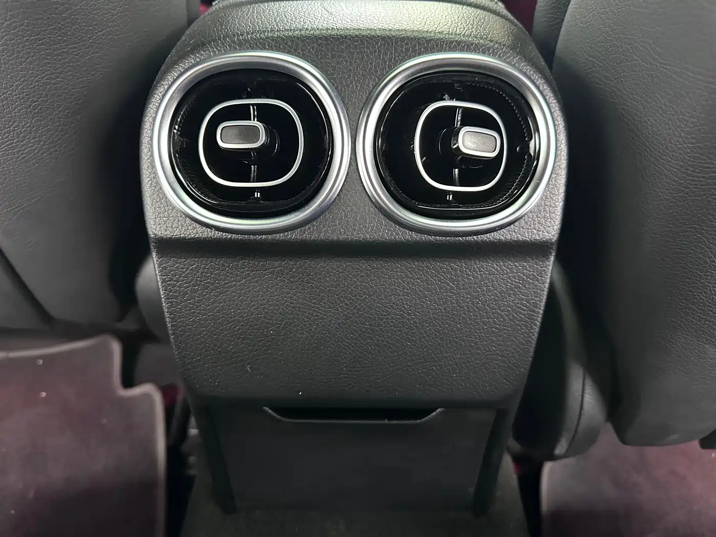 Mercedes-Benz C-Class 2023 Facelift C 200 L Sport Edition фото 10