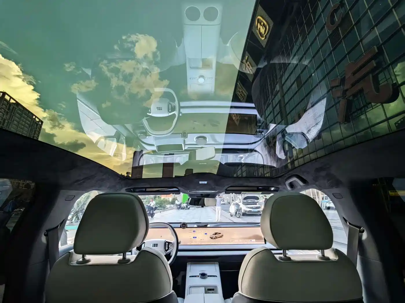 Geely Galaxy Galaxy E8 2024 2024 665km RWD Starship Voyager Edition