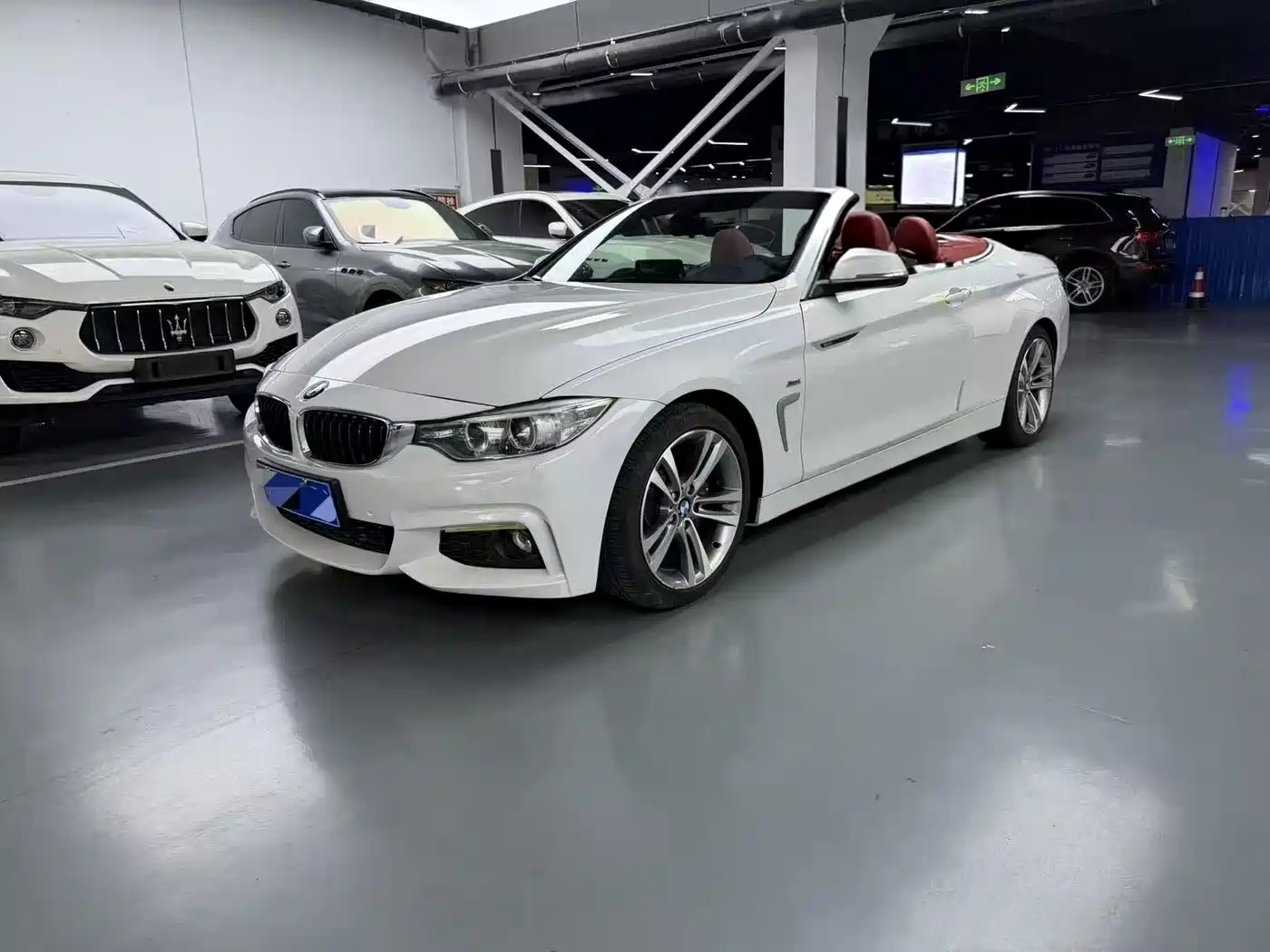 BMW 4 Series 2016 420i Convertible Fashion Line