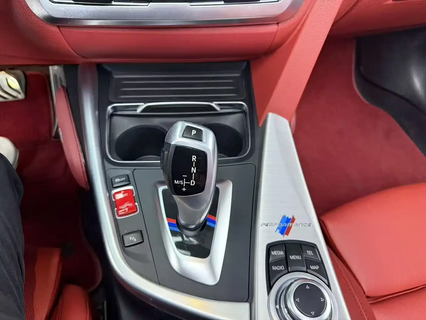 BMW 4 Series 2016 420i Convertible Fashion Line фото 9