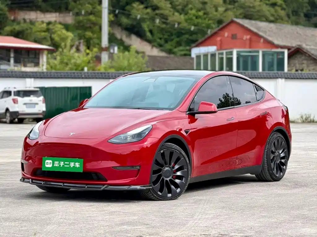 Tesla Model Y 2021