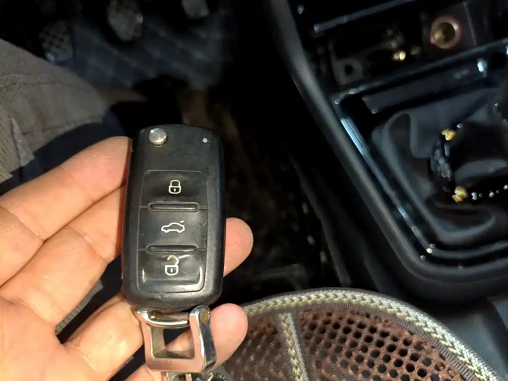 Volkswagen Bora 2018 1.5L Manual Comfort фото 9