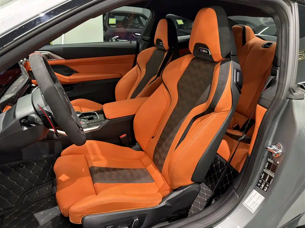 BMW M4 2025 2024 BMW M4 Coupe M xDrive Competition