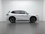Фото 11 - Geely Galaxy Galaxy E5