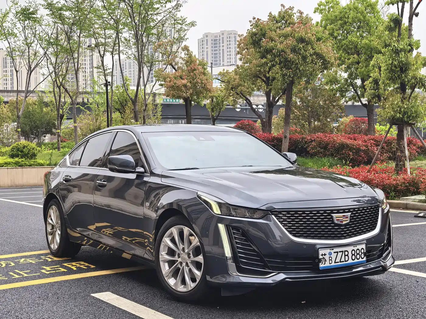 CADILLAC CT5