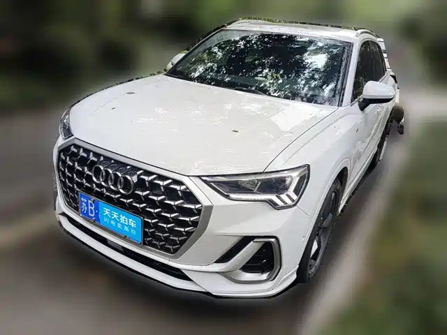  Audi Audi Q3 2024 35 TFSI Fashion Sport