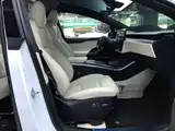 Фото 14 - Tesla Model X