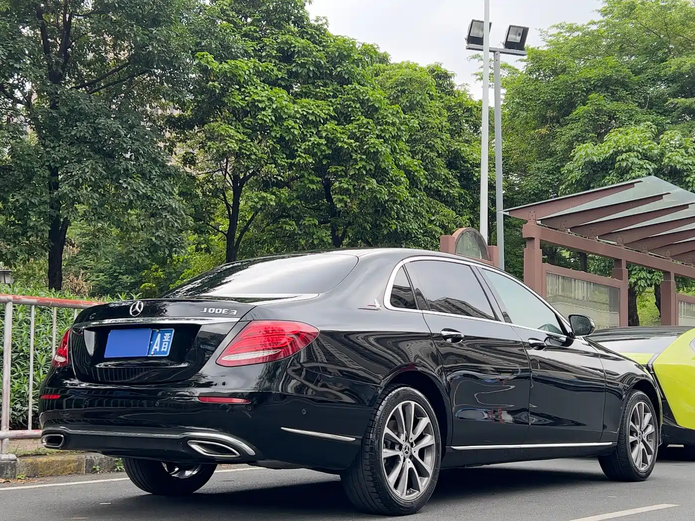 Mercedes-Benz E-Class 2019 E 260 L 4MATIC фото 23