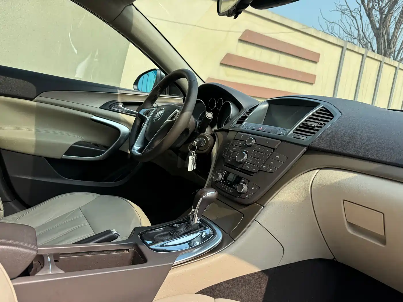 Buick Regal 2012 Model 2.0L Luxury фото 19