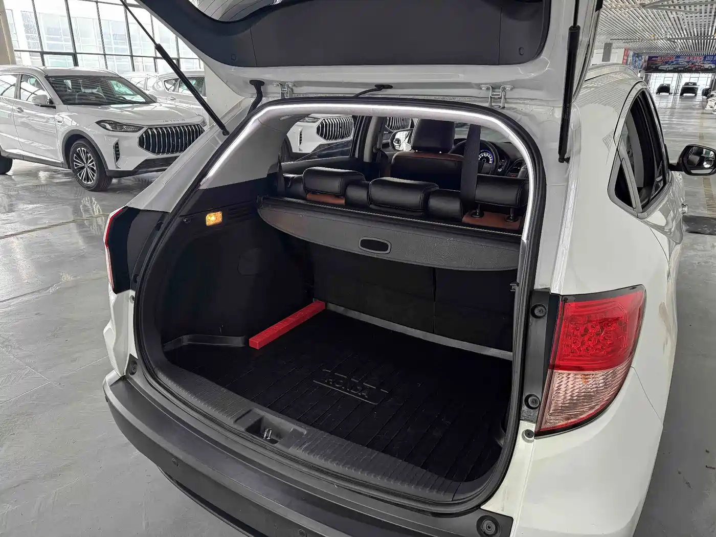 Honda Vezel 2015 2015 1.5L CVT 2WD Comfort