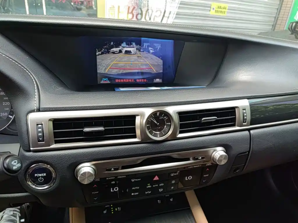 Lexus GS 2017 2016 300h Leading Edition