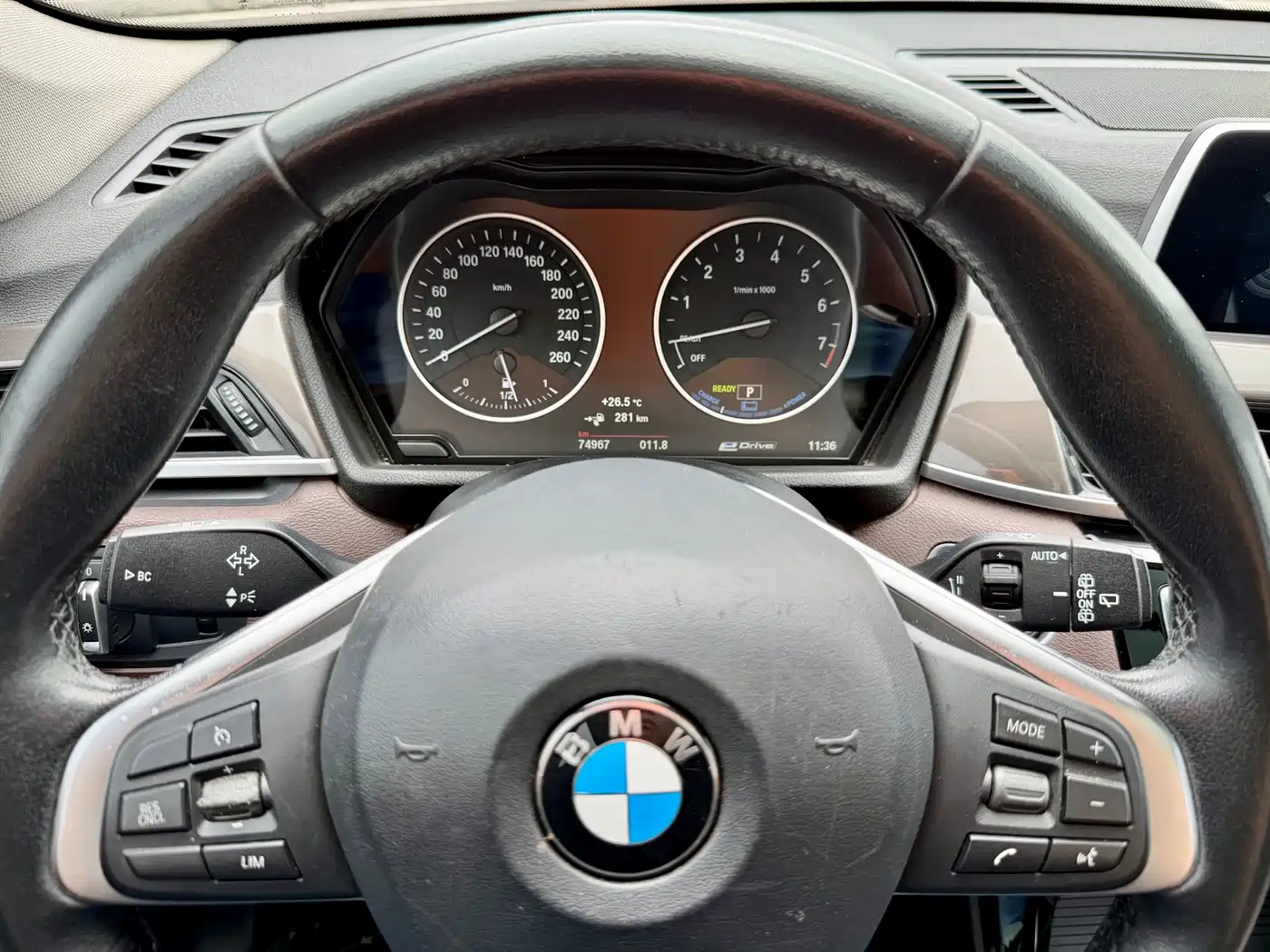 BMW X1 New Energy 2018 xDrive25Le Luxury Model фото 17