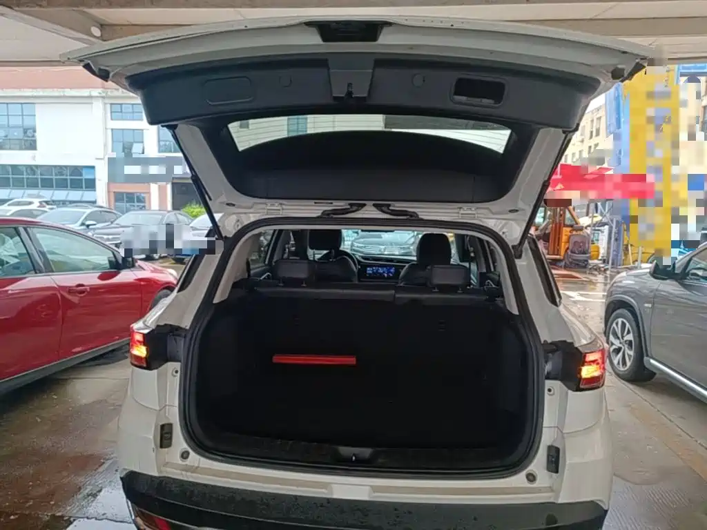 Dongfeng Aeolus Dongfeng Fengshen AX7 2021 2021 1.6T Automatic Premium Edition