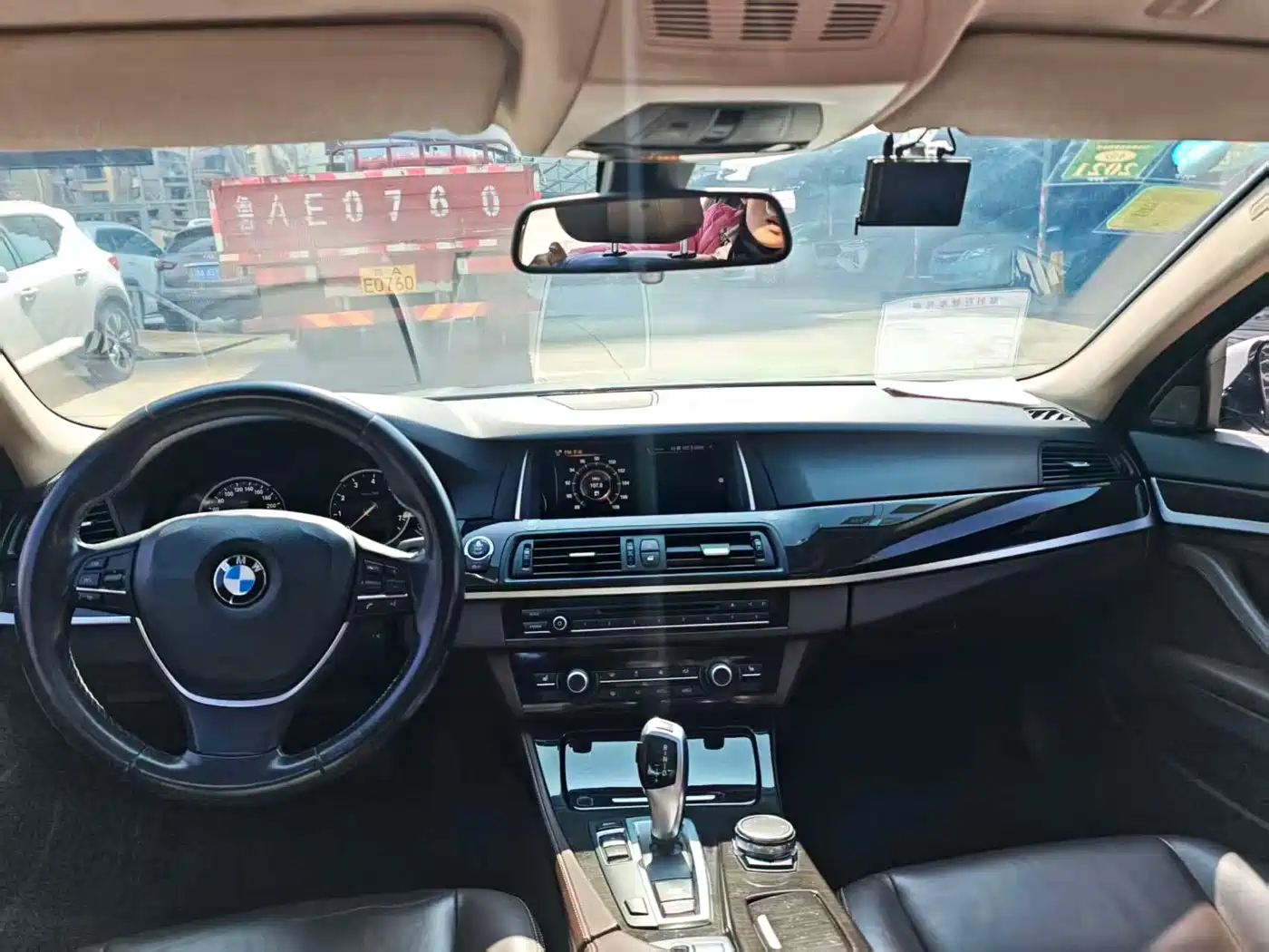 BMW 5 Series 2017 525Li Luxury Design Package фото 9