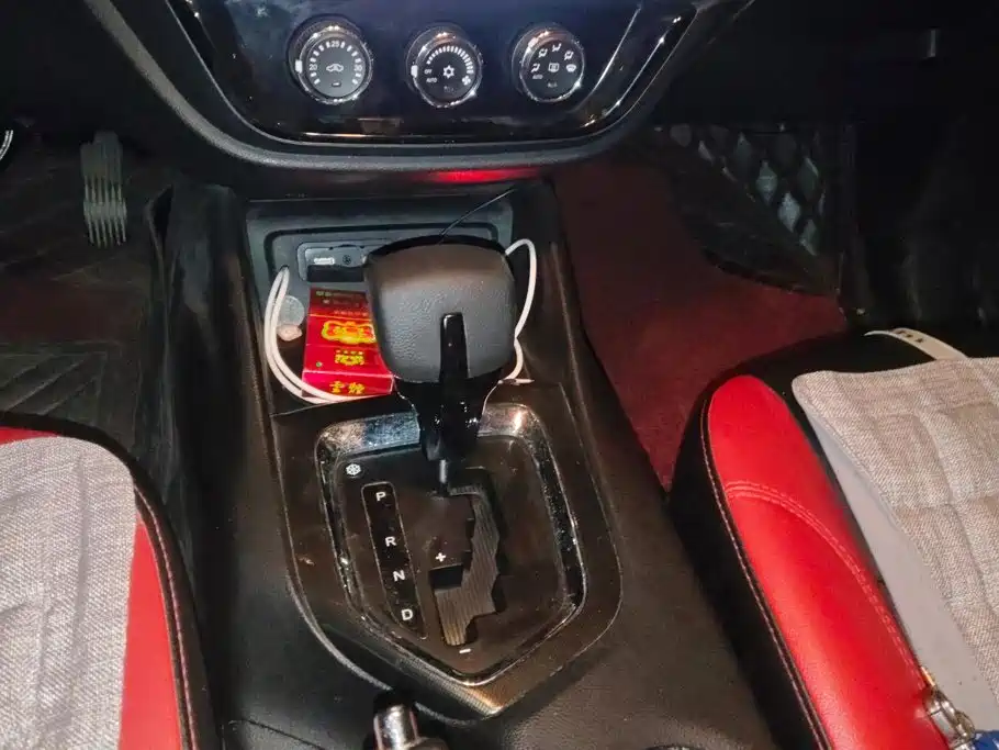Soueast DX3 2017 2016 Model 1.5T CVT Flagship Type