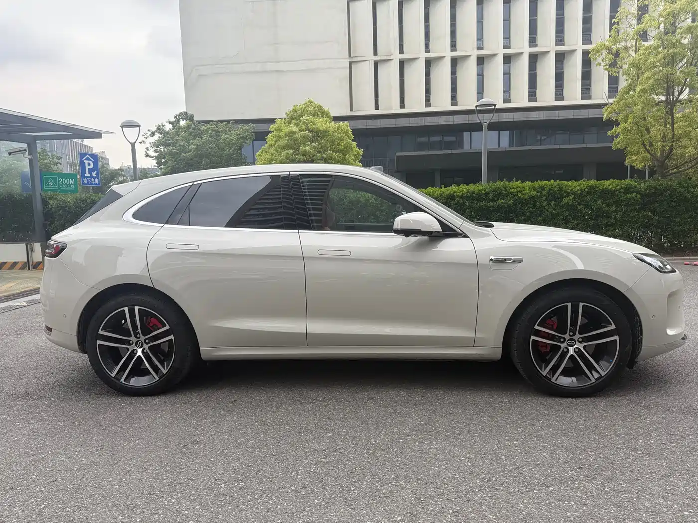 AITO Wenjie AITO M5 2025 Pure Electric Ultra RWD фото 4