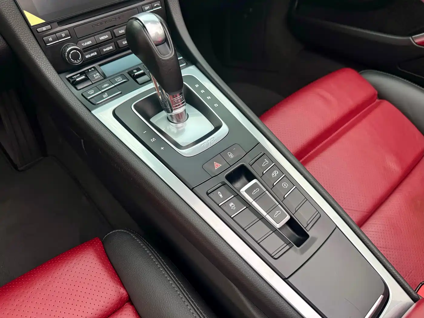 Porsche 718 2018 Boxster 2.0T фото 5