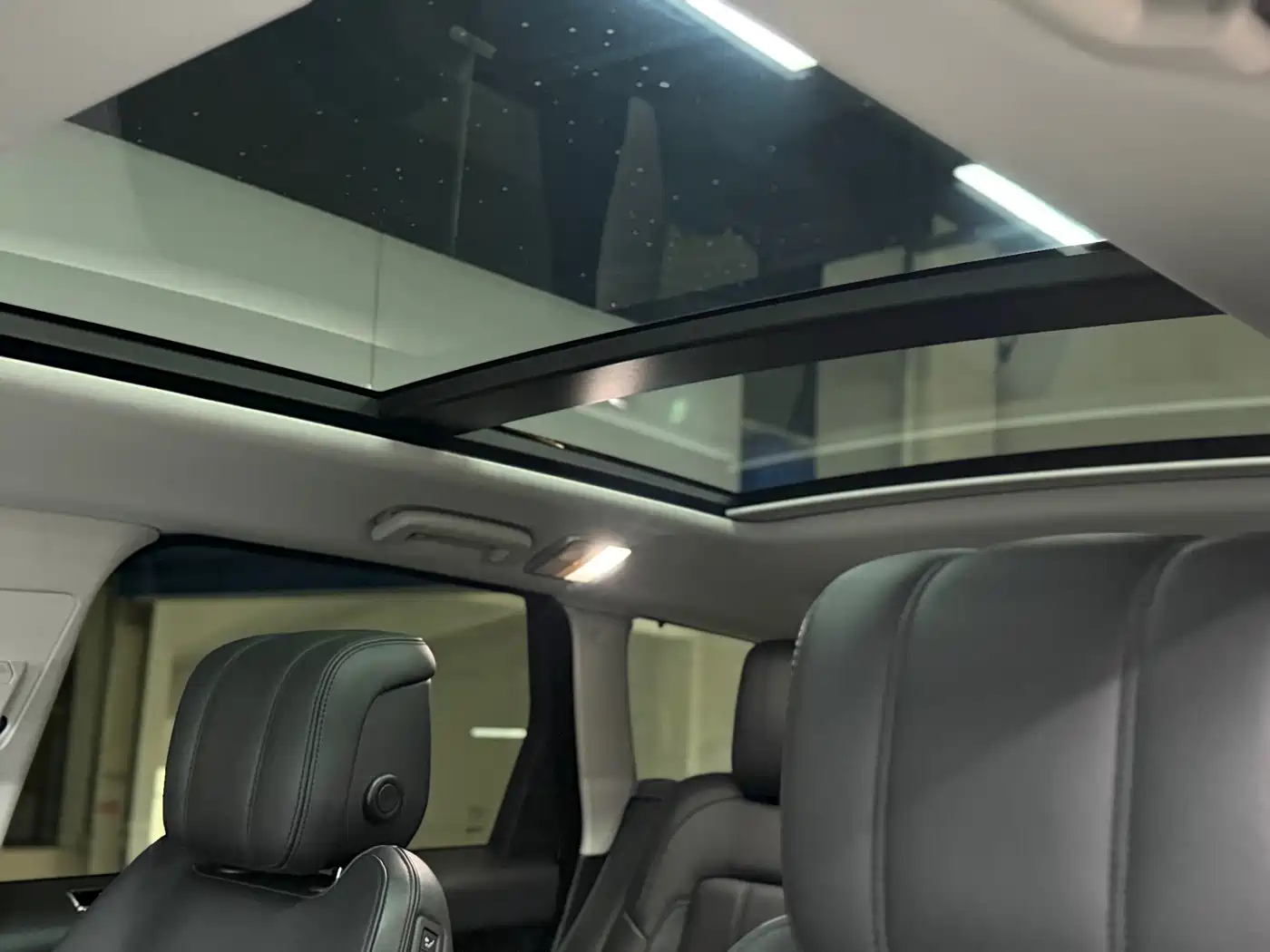 Land Rover Range Rover Sport 2019 3.0 SC V6 Special Edition фото 10