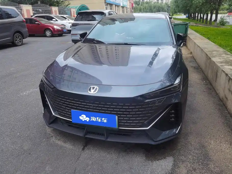 Changan UNI-V iDD 2023 2023 ZhiDian iDD 1.5T 113km Smart Fun Edition