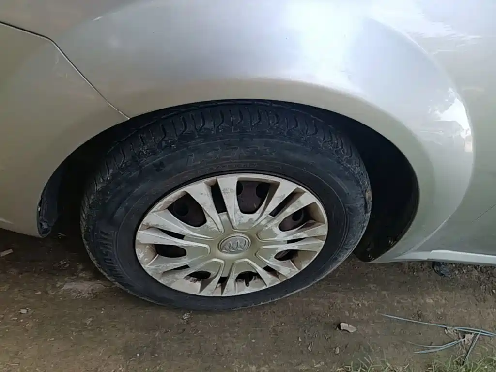 Фото 23 - Buick Excelle