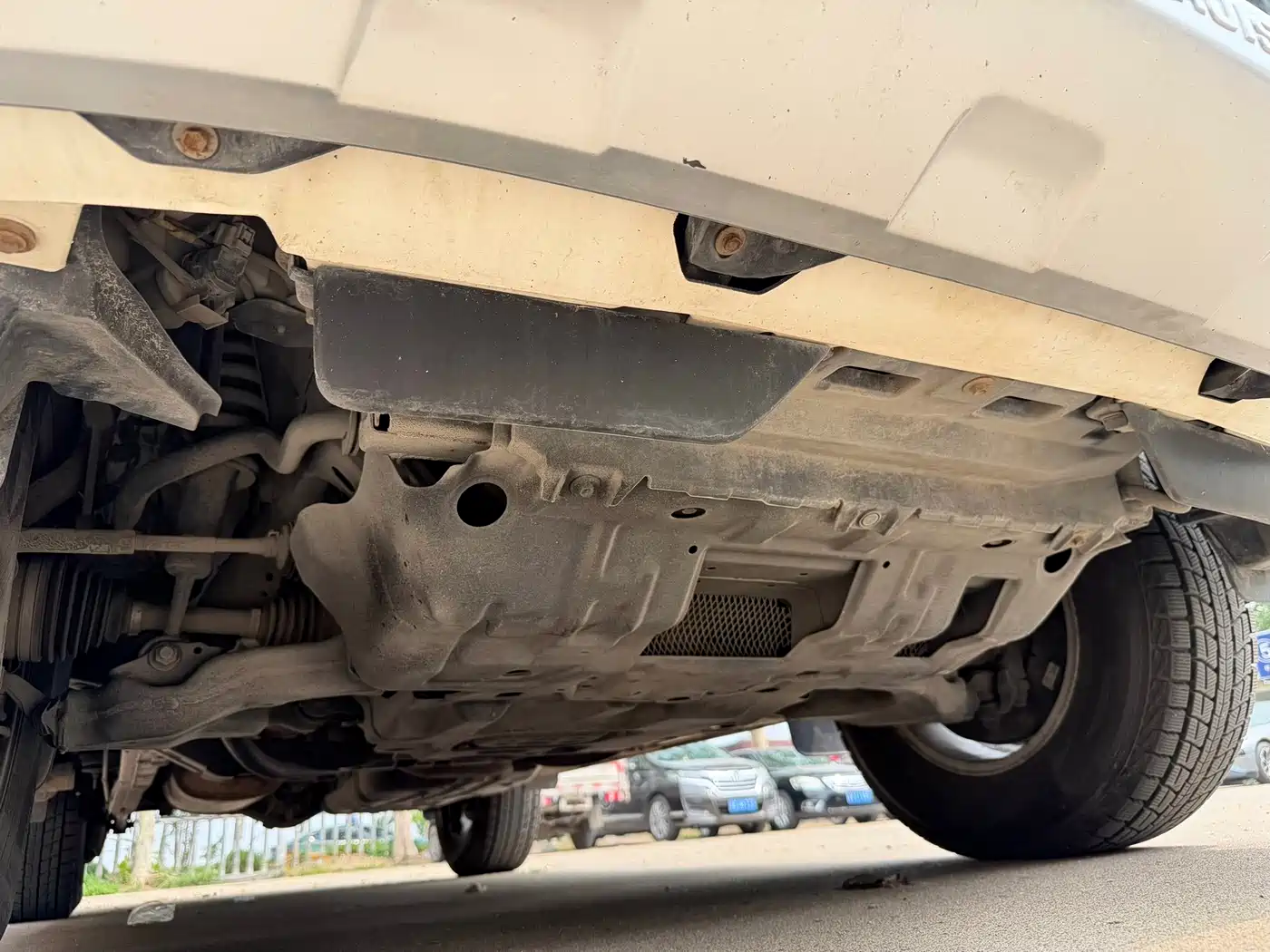 Toyota Prado 2010 4.0L Automatic TX-L NAVI фото 14