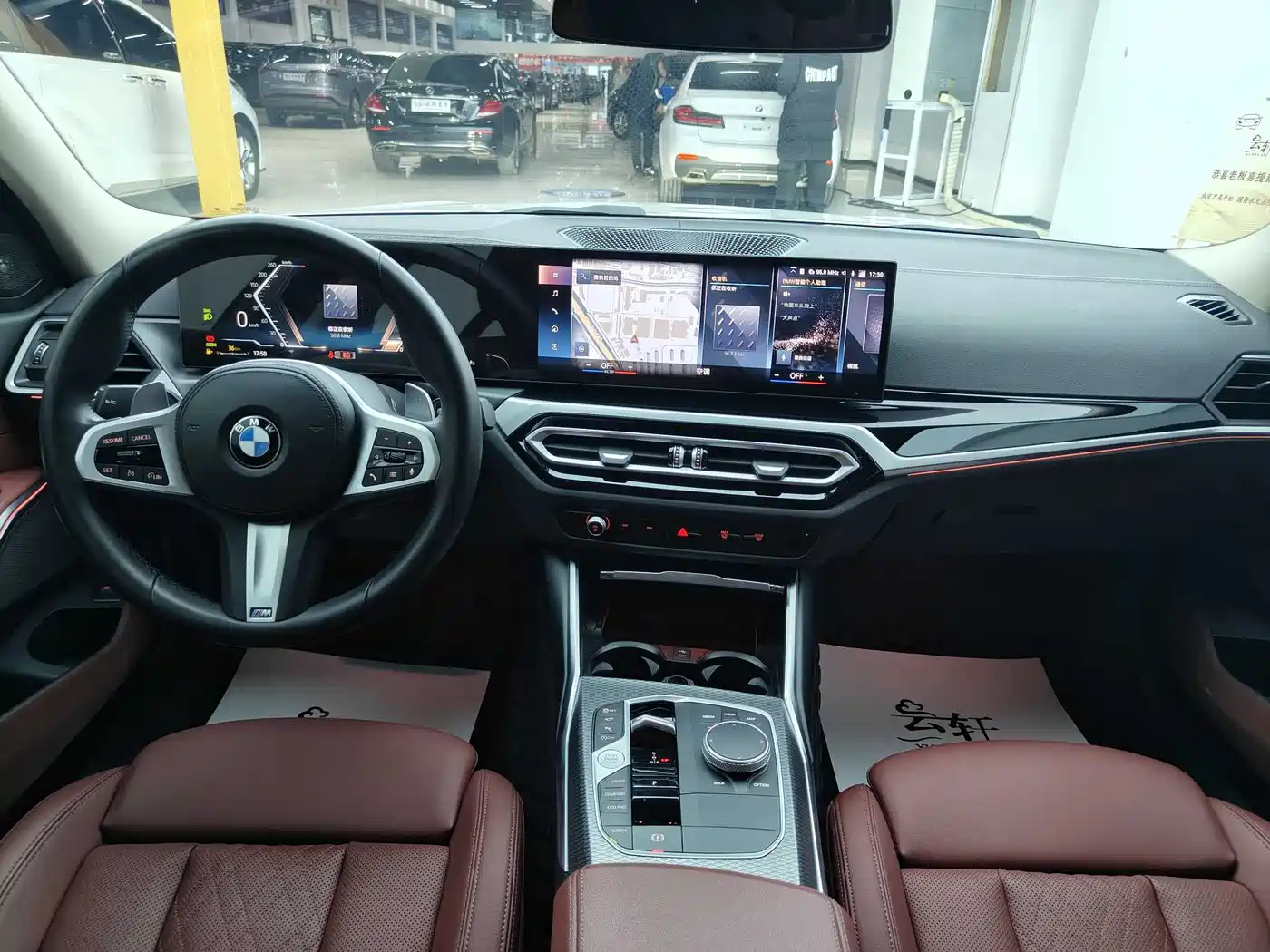 BMW 3 Series 2023 325Li M Sport Black Night Package фото 4
