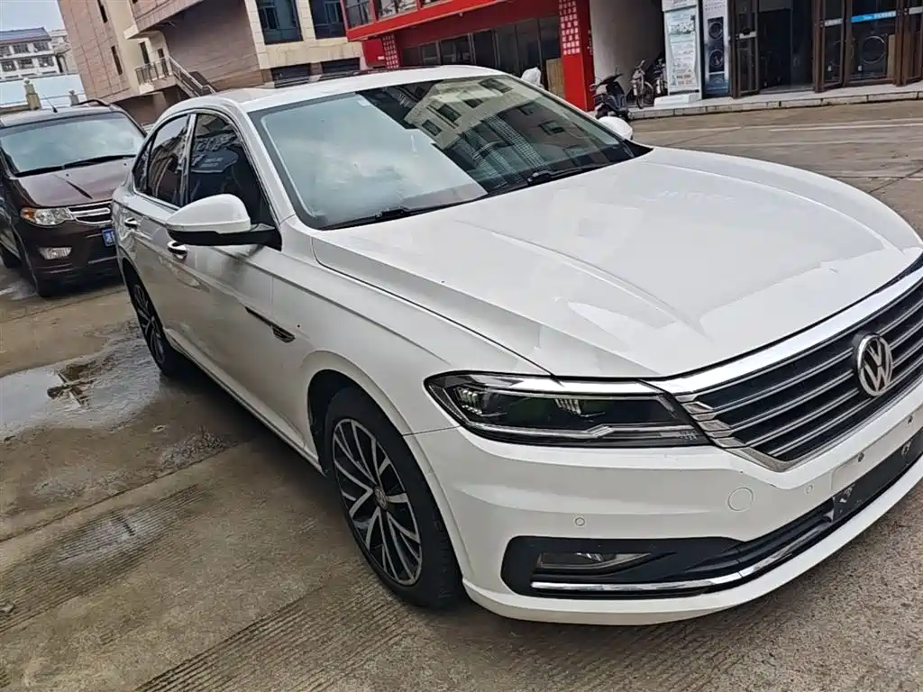 Volkswagen Lavida 2019 280TSI DSG Luxury Edition China VI фото 4