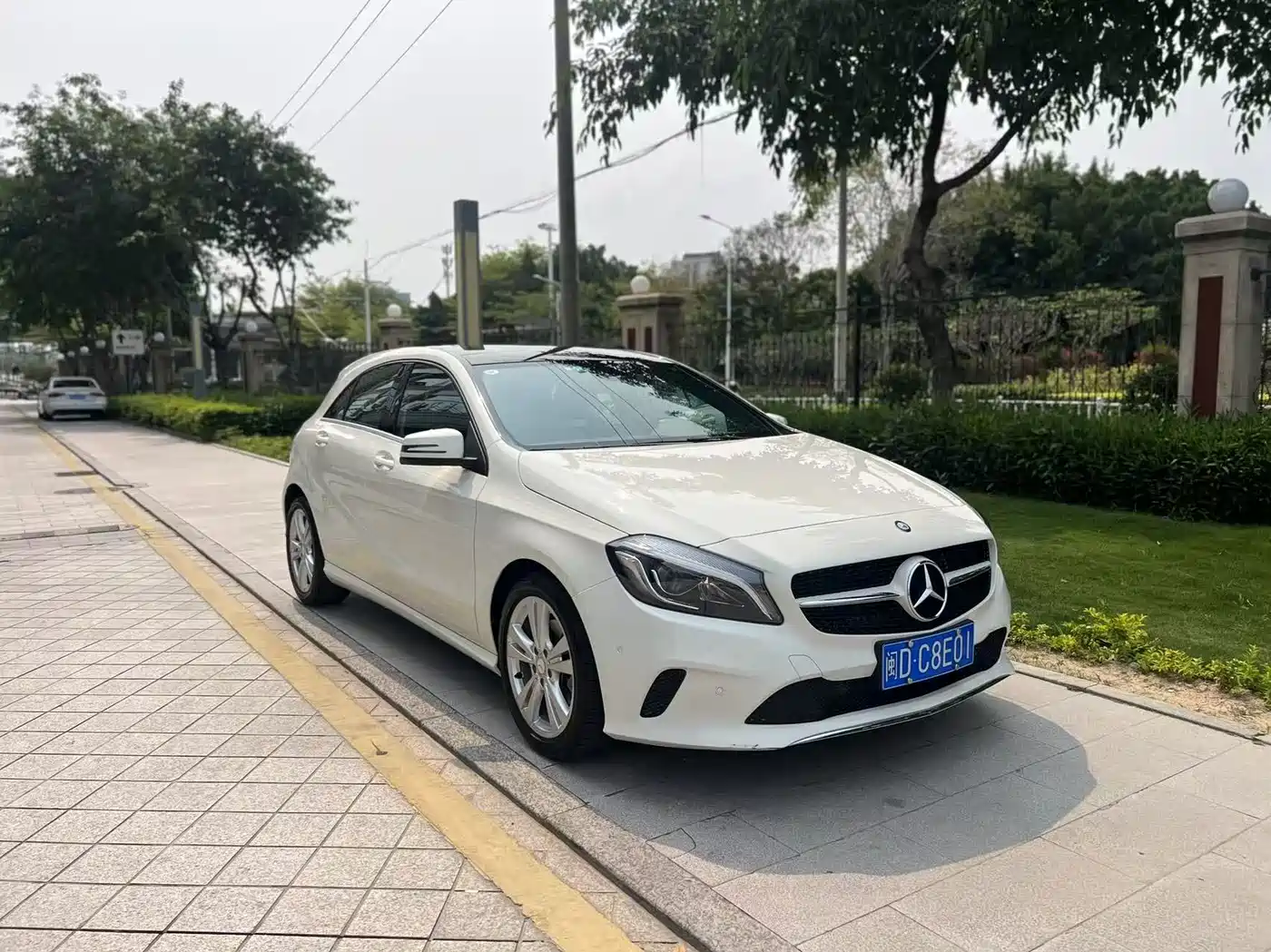 MERCEDES-BENZ A CLASS