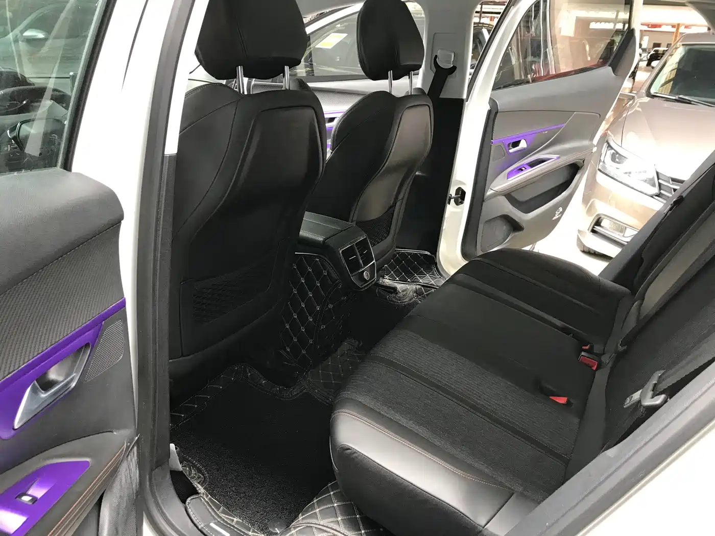 Peugeot 4008 2017 350THP Elite Edition фото 13