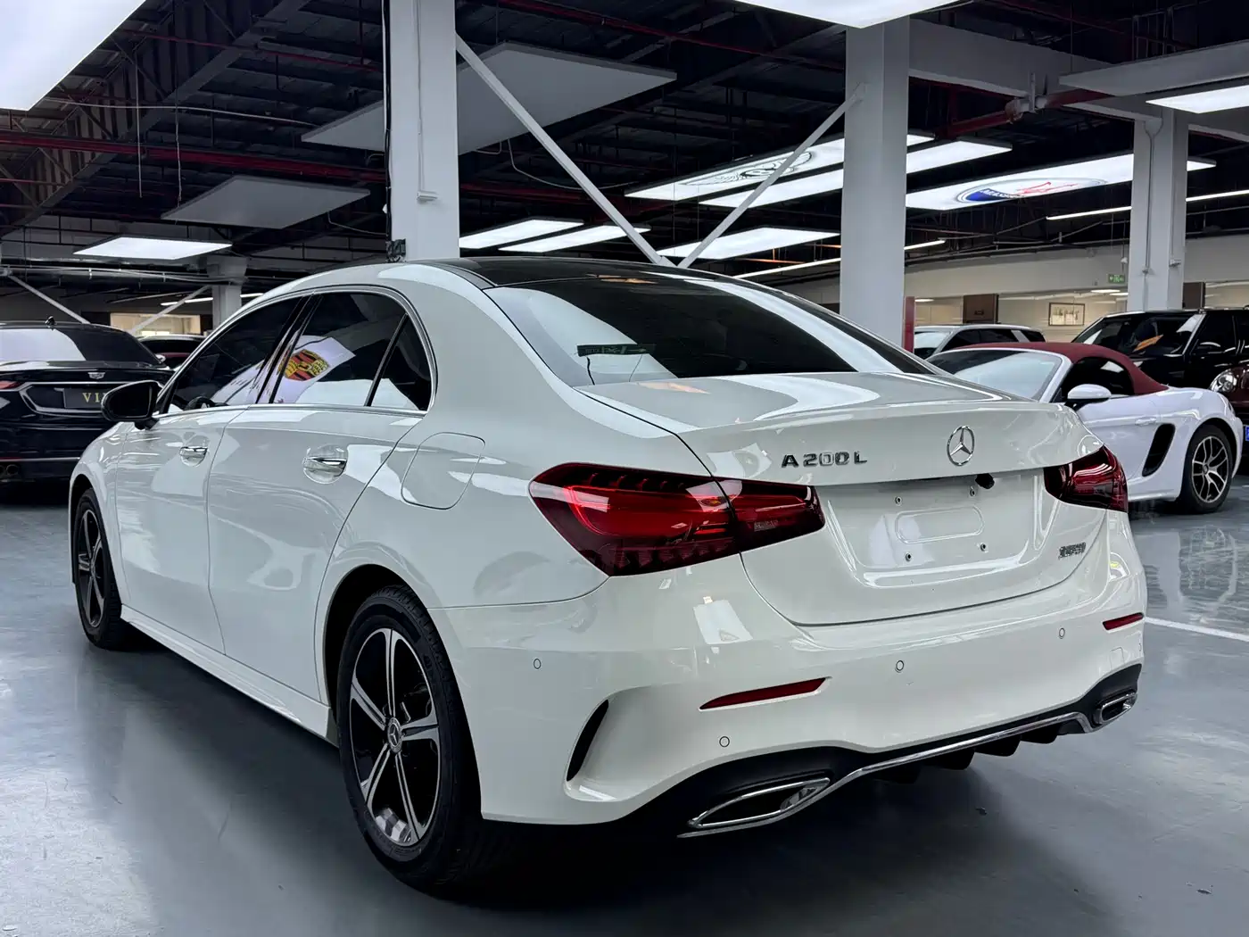 Mercedes-Benz A-Class 2023 A 200 L Fashion фото 19