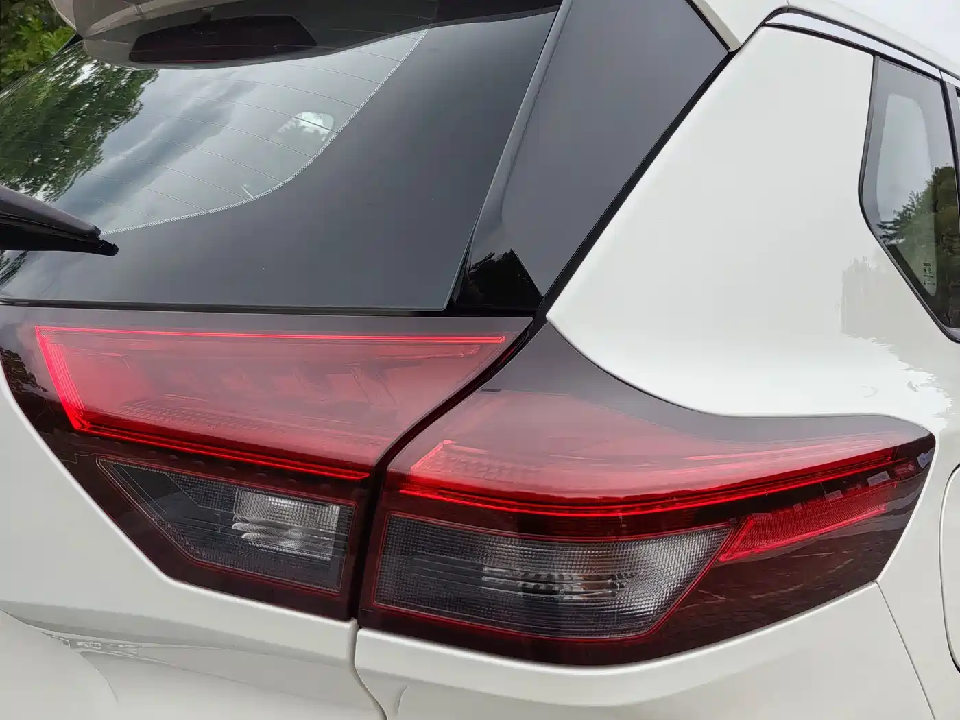 Photo 9 - Nissan X-Trail