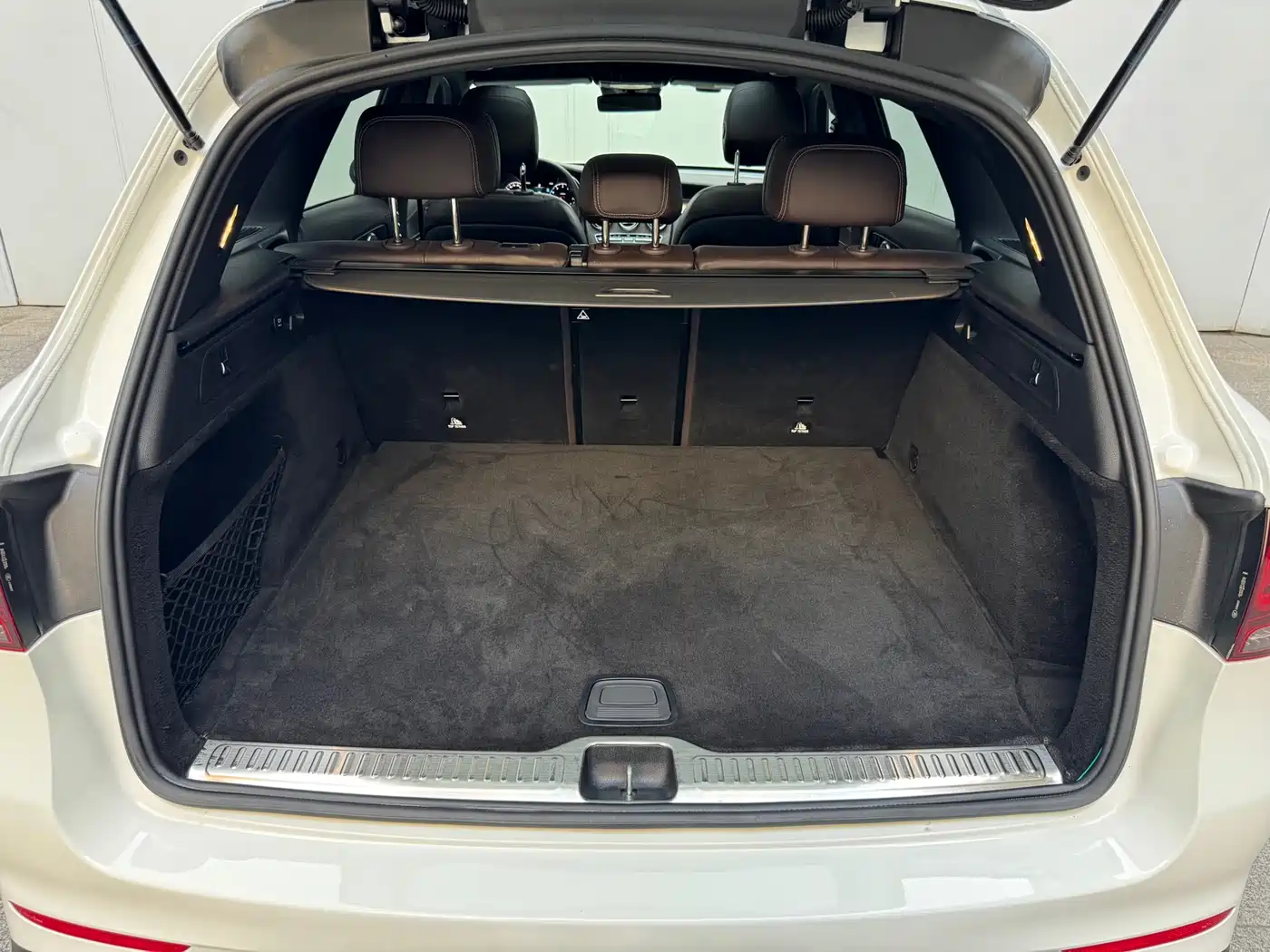 Mercedes-Benz GLC 2020 Facelift GLC 300 L 4MATIC Dynamic фото 16