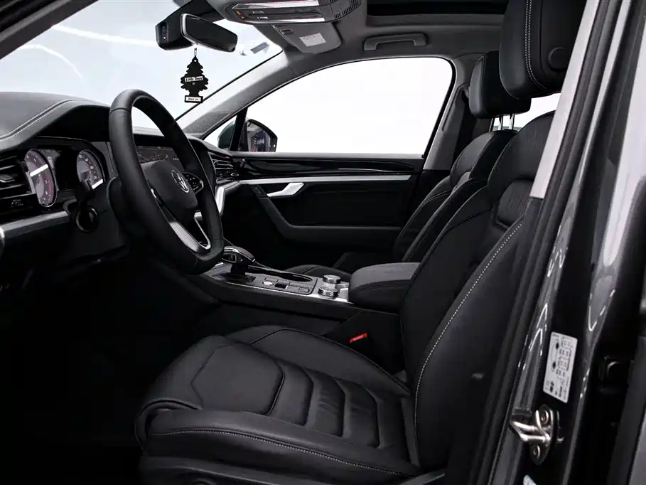 Volkswagen Touareg 2023 2022 2.0TSI Pilot Special Edition