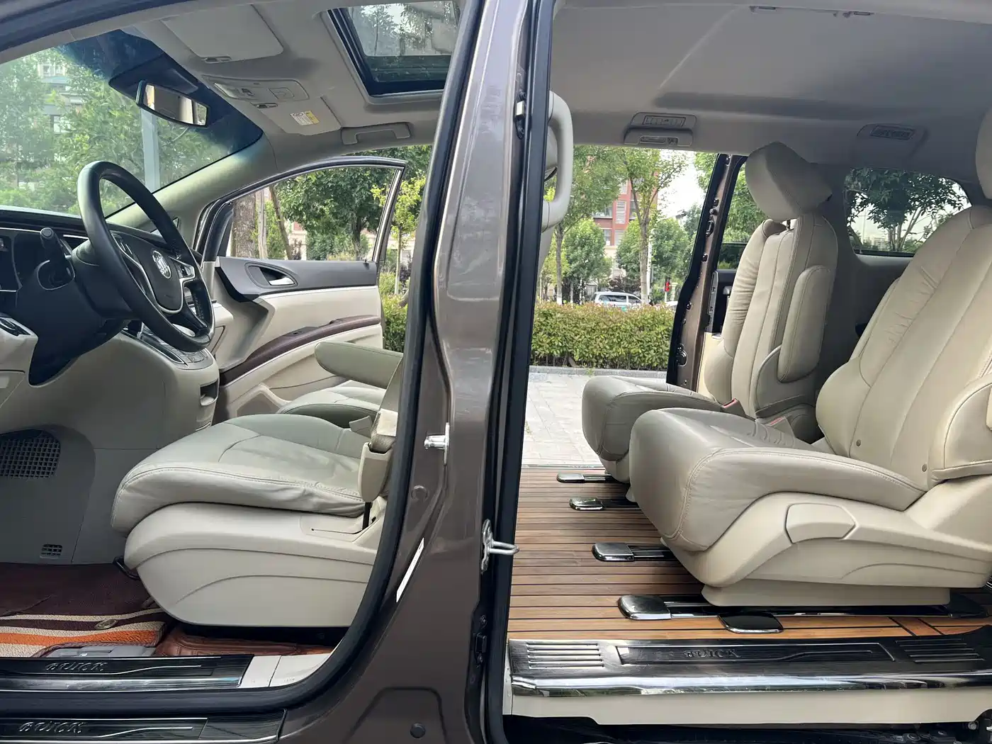 Buick GL8 2017 25S Luxury China V фото 14