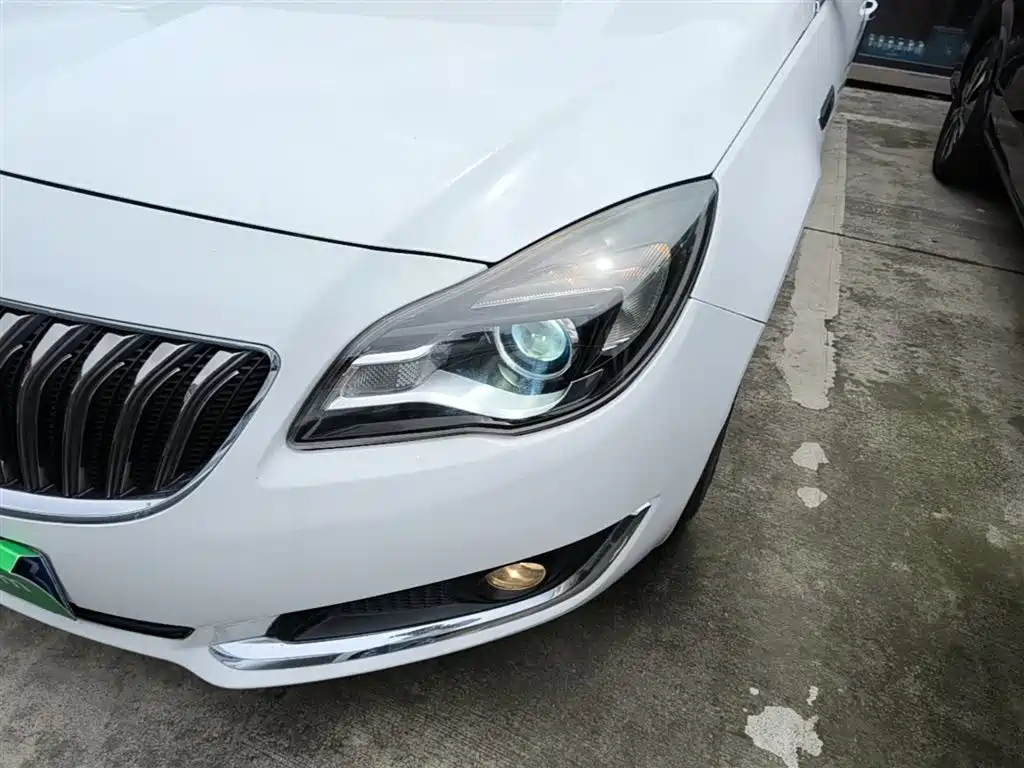 Buick Regal 2015 1.6T Elite Tech Edition фото 24
