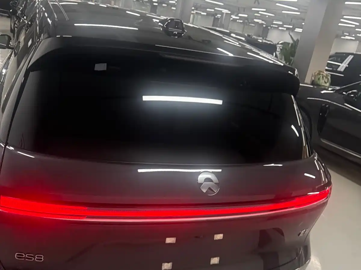 NIO NIO ES8