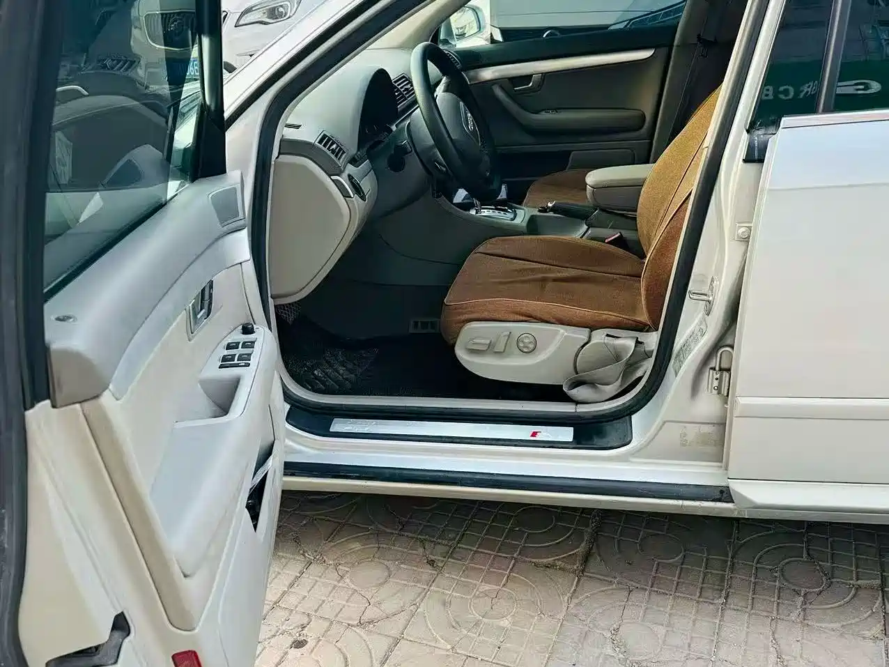 Audi A4 2007 1.8T Automatic Standard фото 7