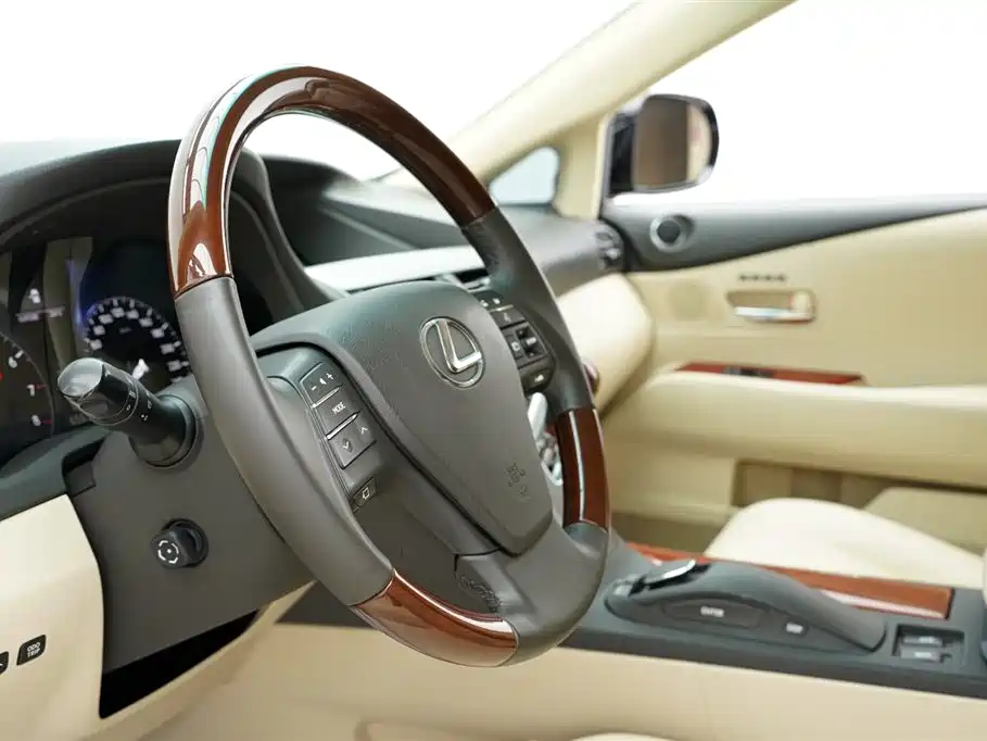 Lexus RX Classic 2009 Model 350 Premium Edition фото 9
