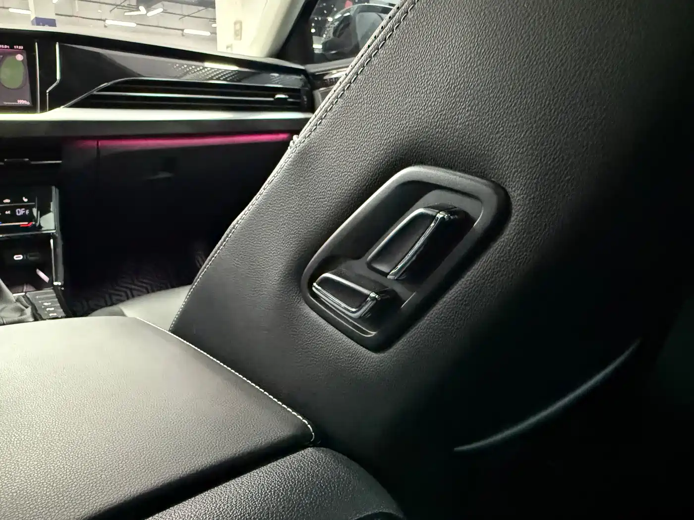 VOLKSWAGEN PASSAT NEW ENERGY