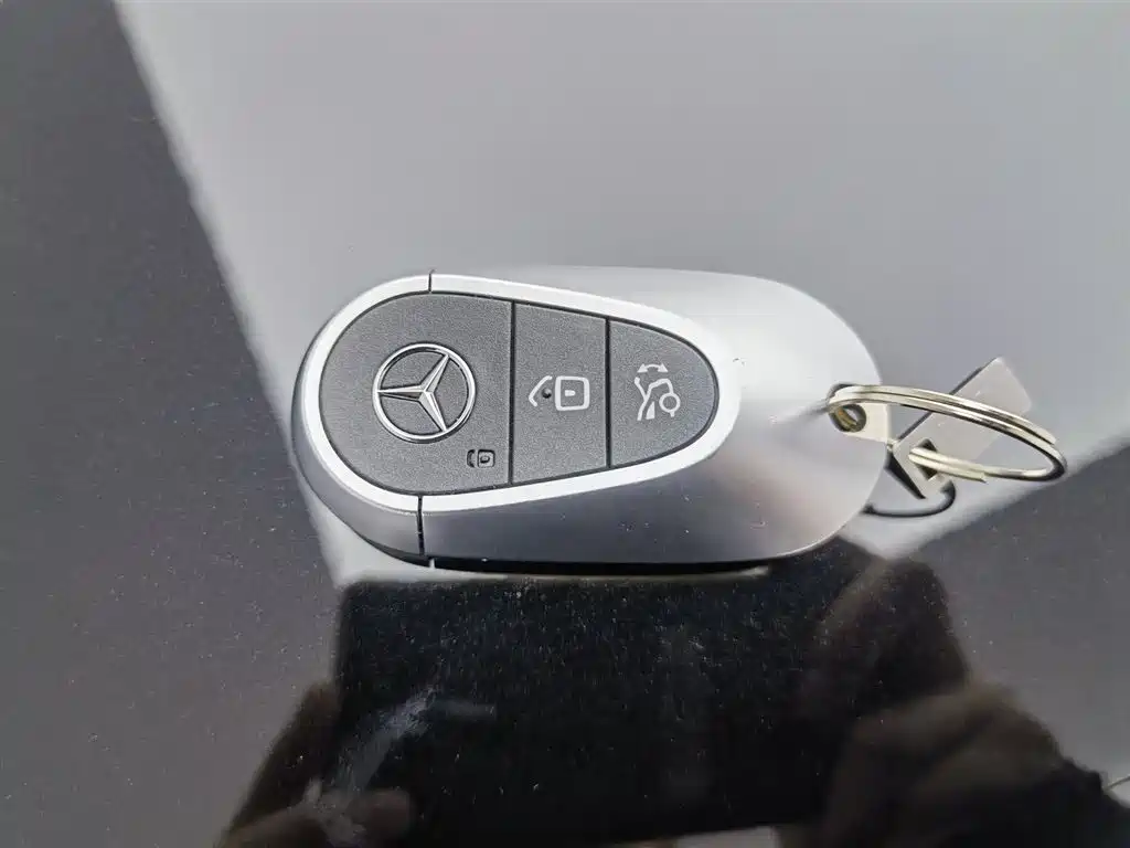 Mercedes-Benz C-Class 2023 C 260 L Sport фото 19