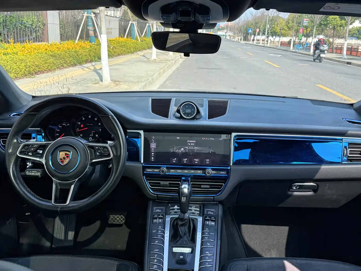 Porsche Macan 2018 Macan 2.0T фото 12