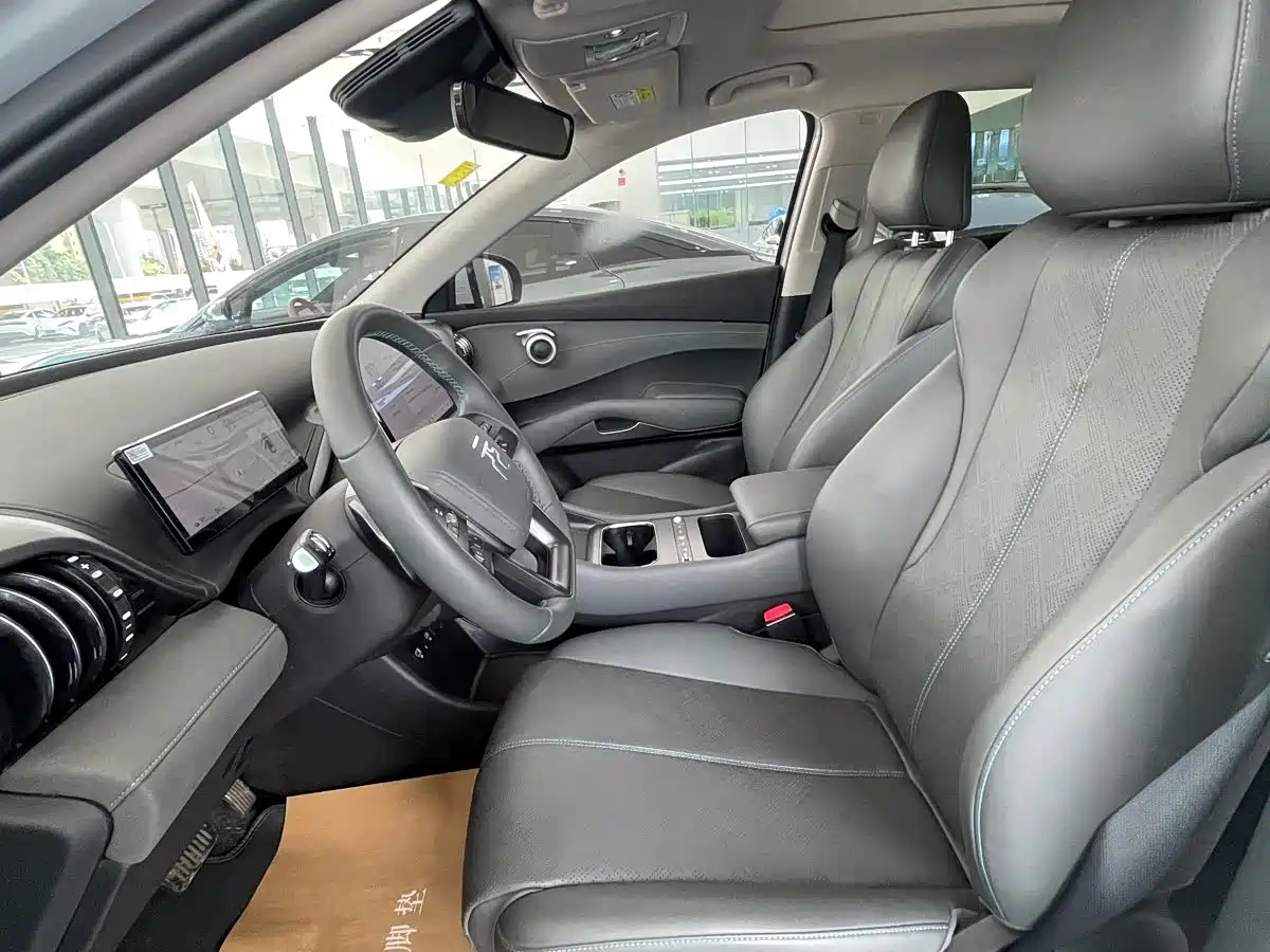 BYD Yuan PLUS 2025 2025 Smart Drive 510KM Surpass Edition