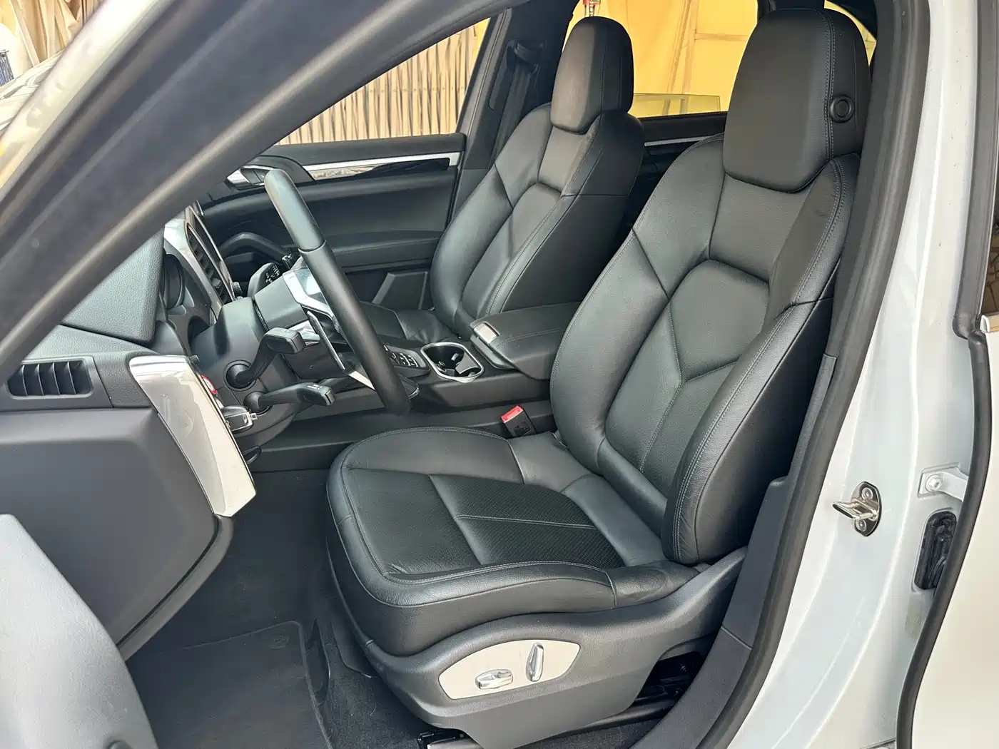 Porsche Cayenne 2015 Cayenne 3.0T фото 11