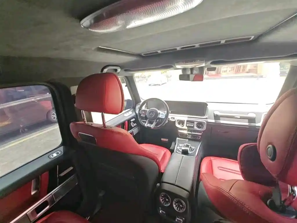 MERCEDES-BENZ G-CLASS
