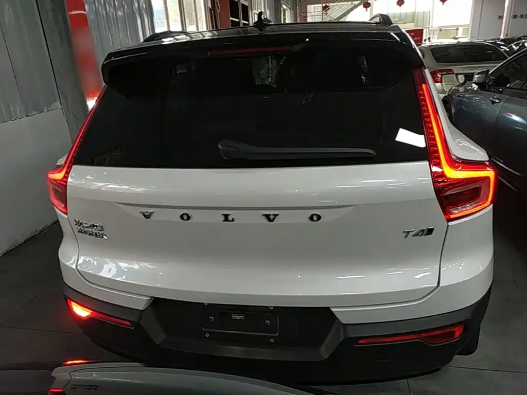 Volvo XC40 2021 2021 T4 AWD Smart Sport Edition