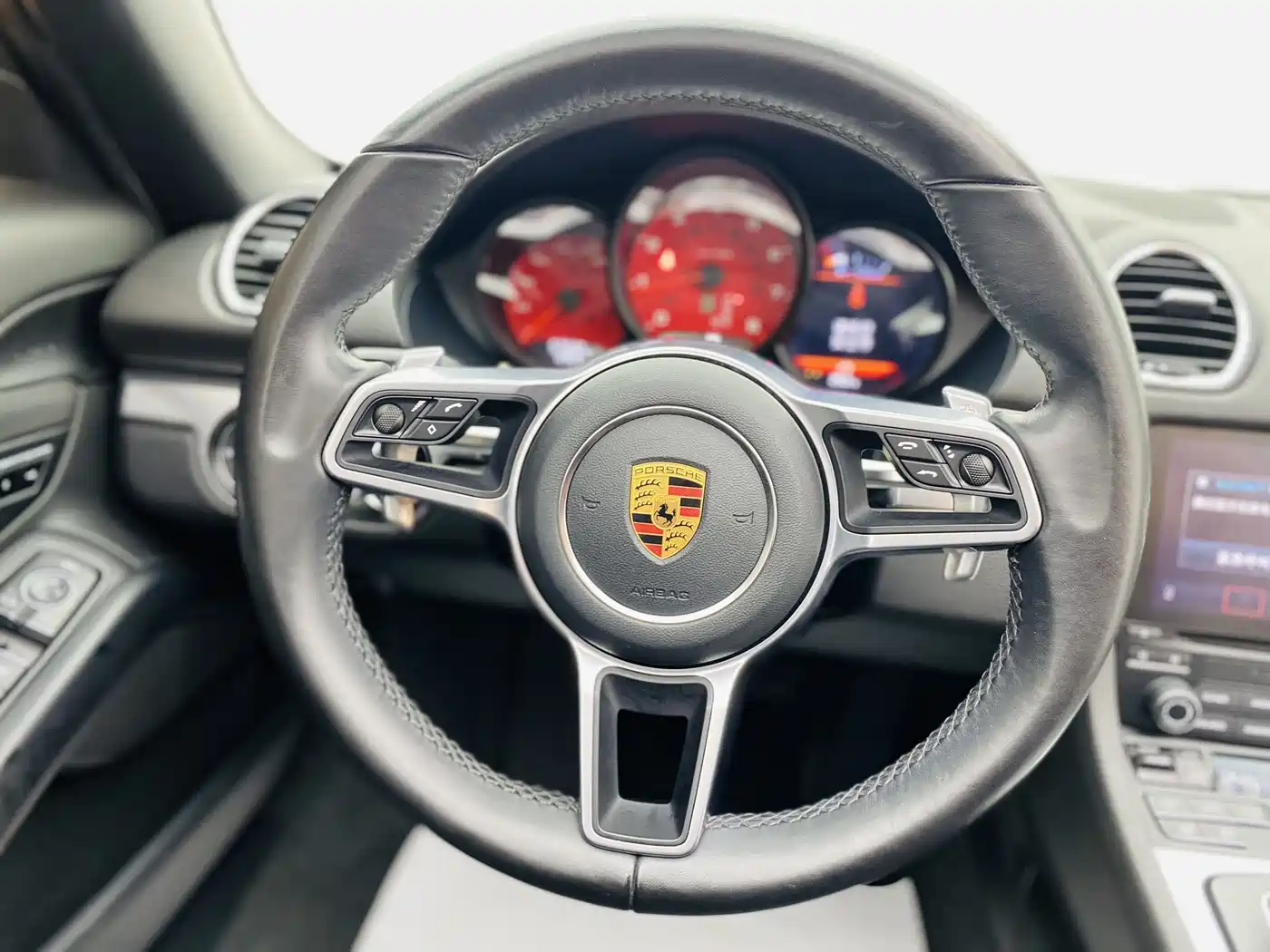 Porsche 718 2018 Boxster 2.0T фото 8