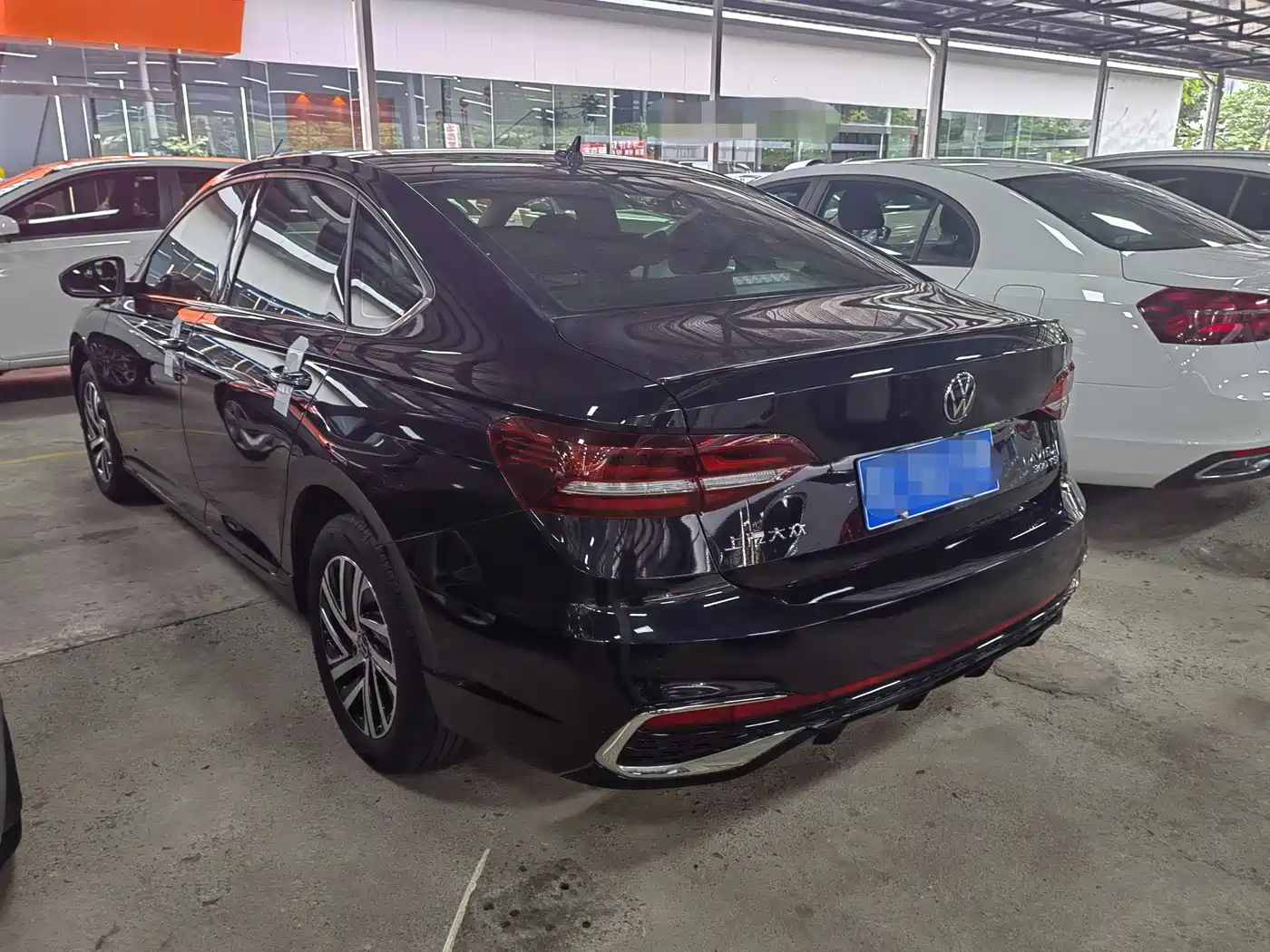 Volkswagen Lavida 2024 Model 300TSI DSG Starlight Full Comfort Edition фото 12