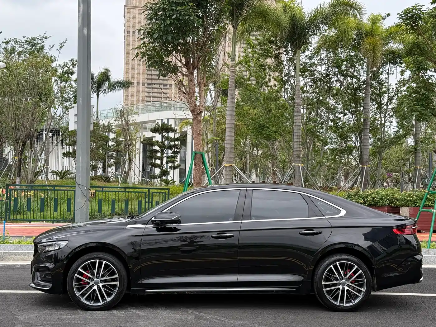 GEELY AUTOMOBILE XINGRUI