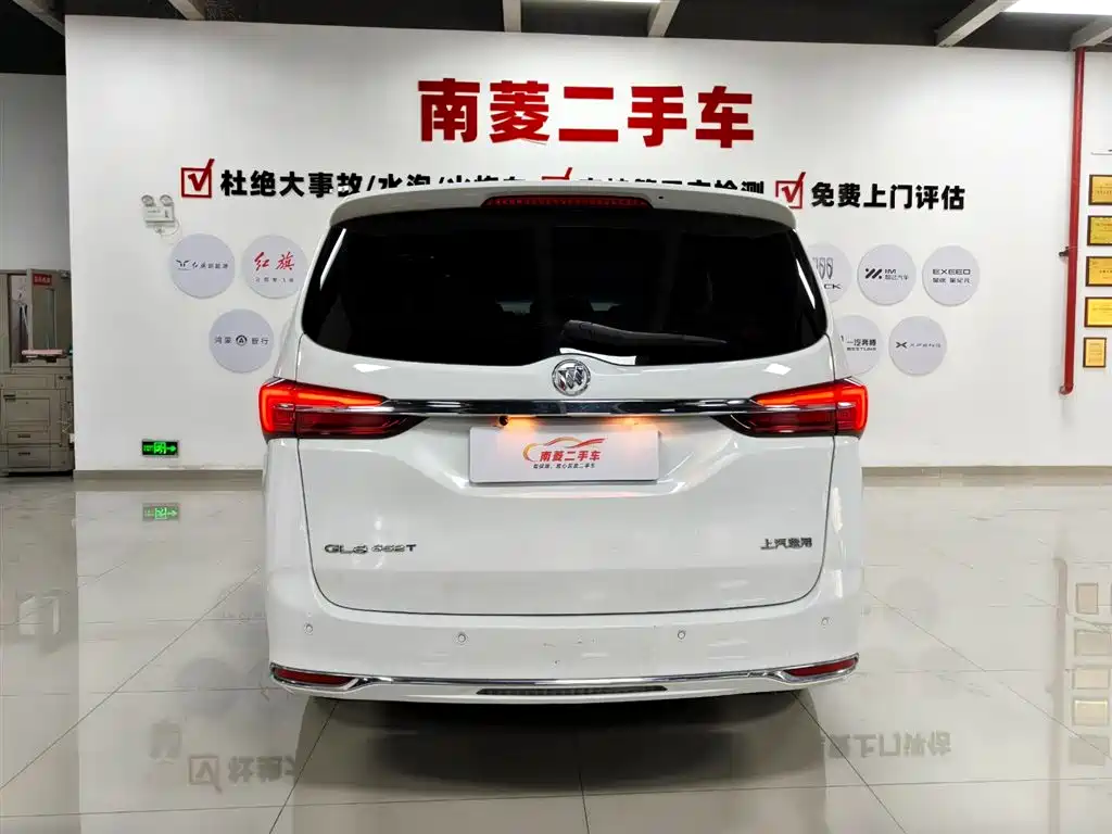 BUICK GL8